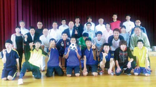 全国障害者スポーツ大会に出場する南越特別支援学校のサッカーチーム